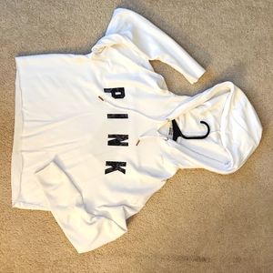 PINK XS WHITE AND BLACK CROP TOP SWEATSHIRT